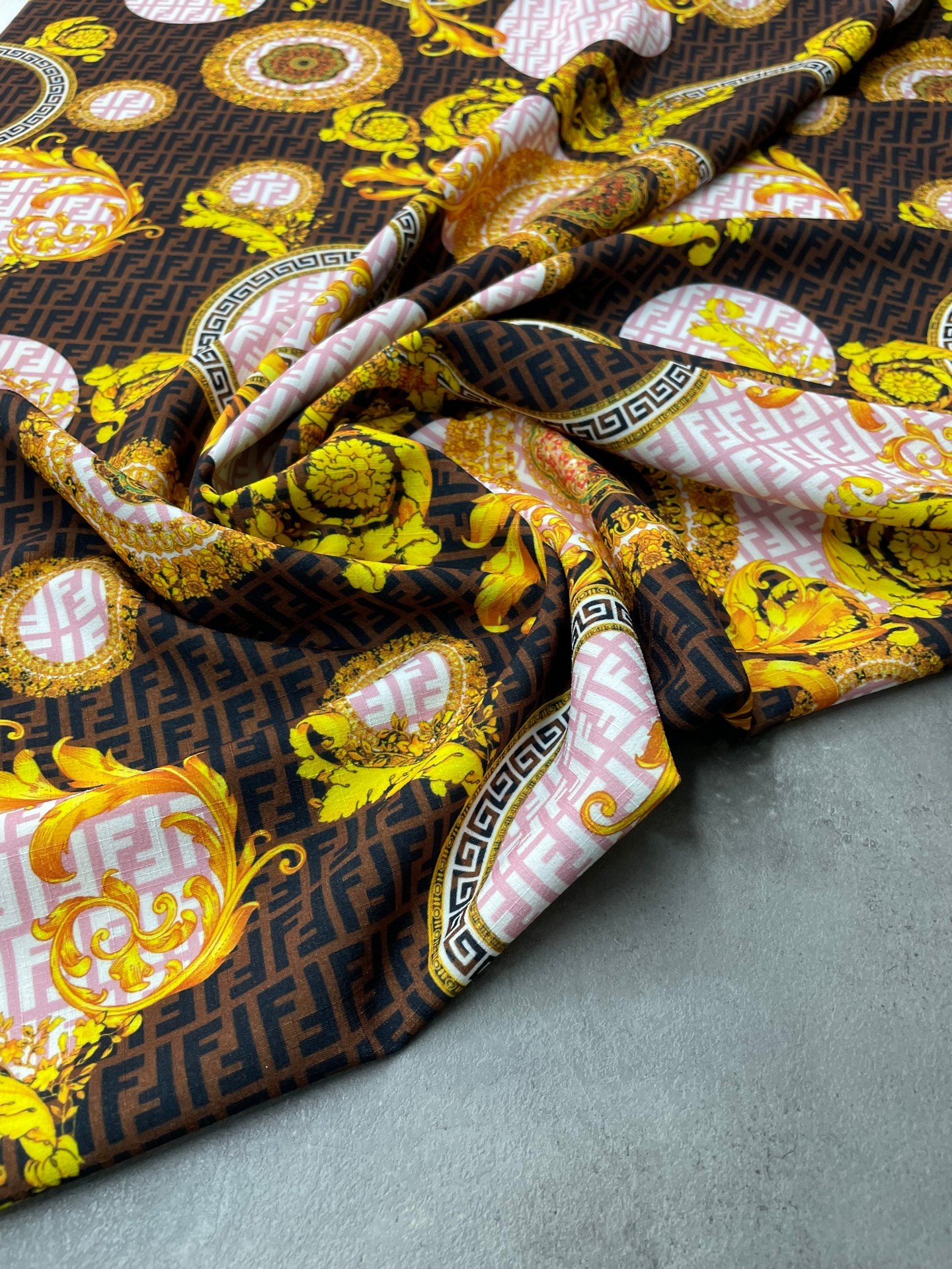 Marselona Desen Likralı Elbiselik Pantolonluk Dabıl Krep