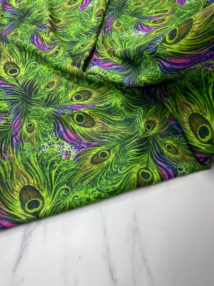 Yeşil Tavus Tüyü Desen Elbiselik Şifon Kumaş
