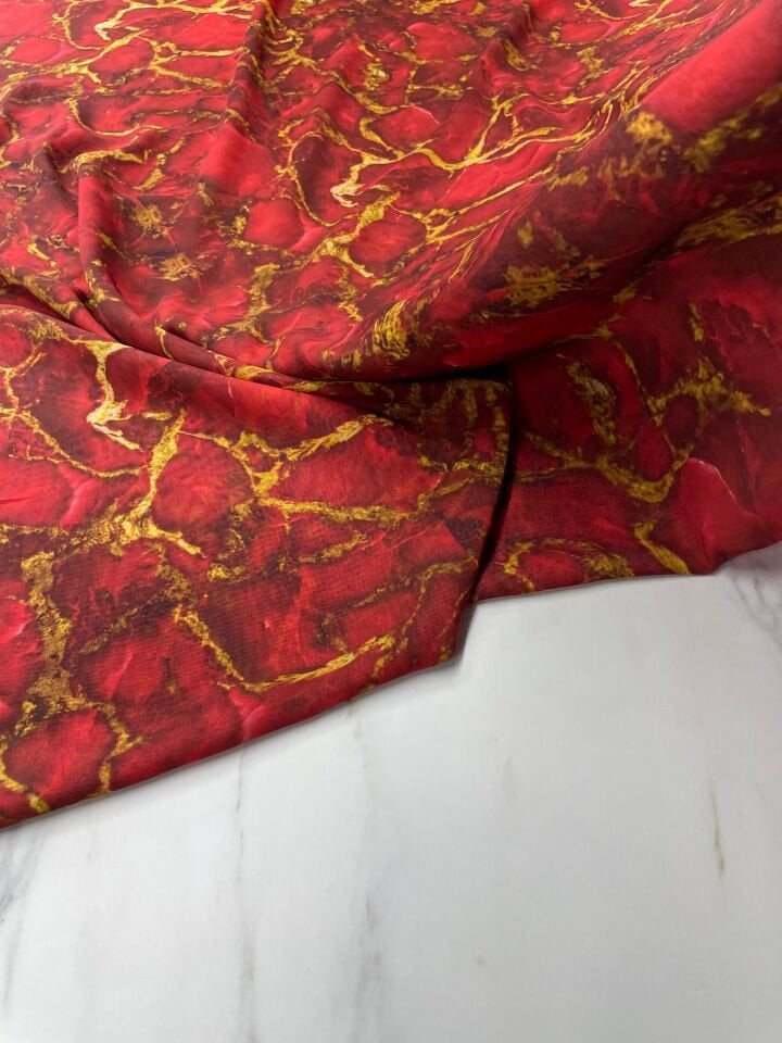 Kırmızı Mermer Desen Elbiselik Şifon Kumaş