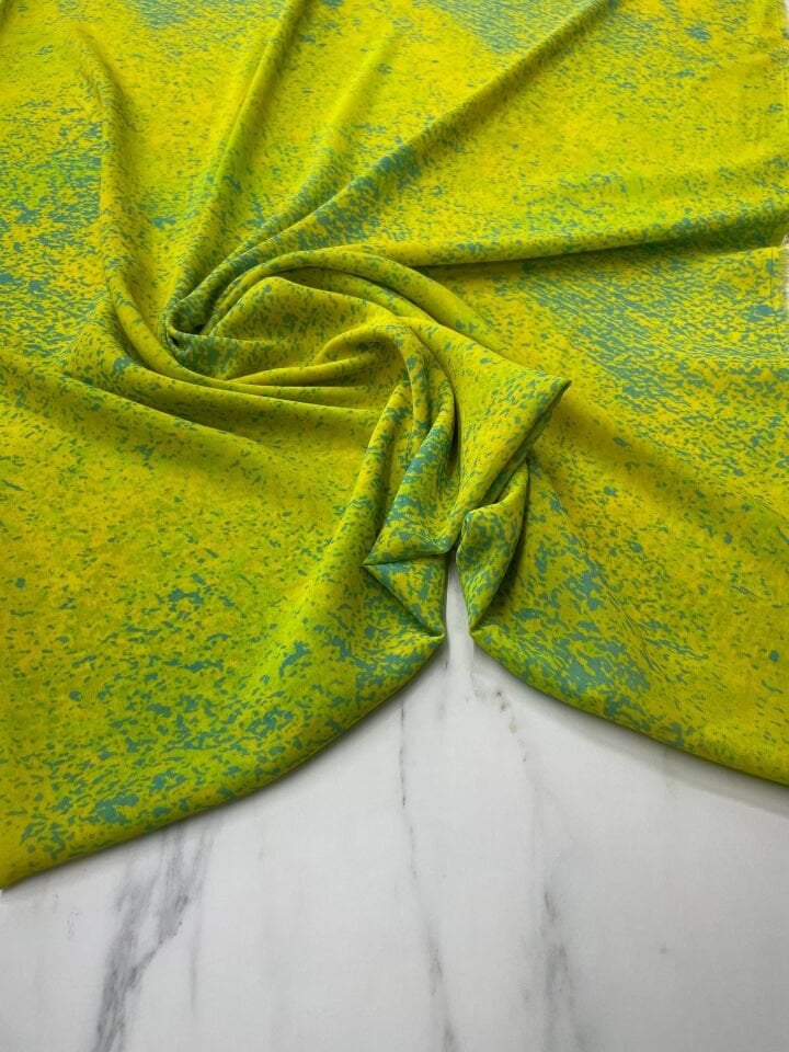 Sarı Desen Elbiselik Şifon Kumaş