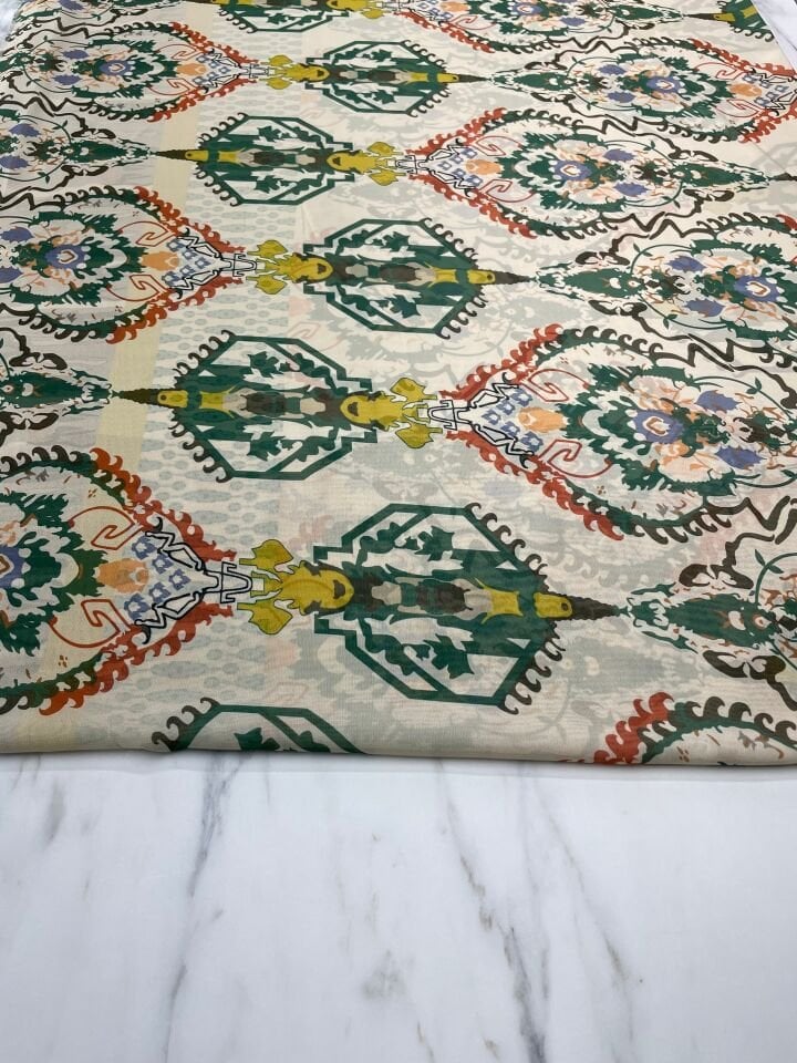 İkat Desen Elbiselik Şifon Kumaş