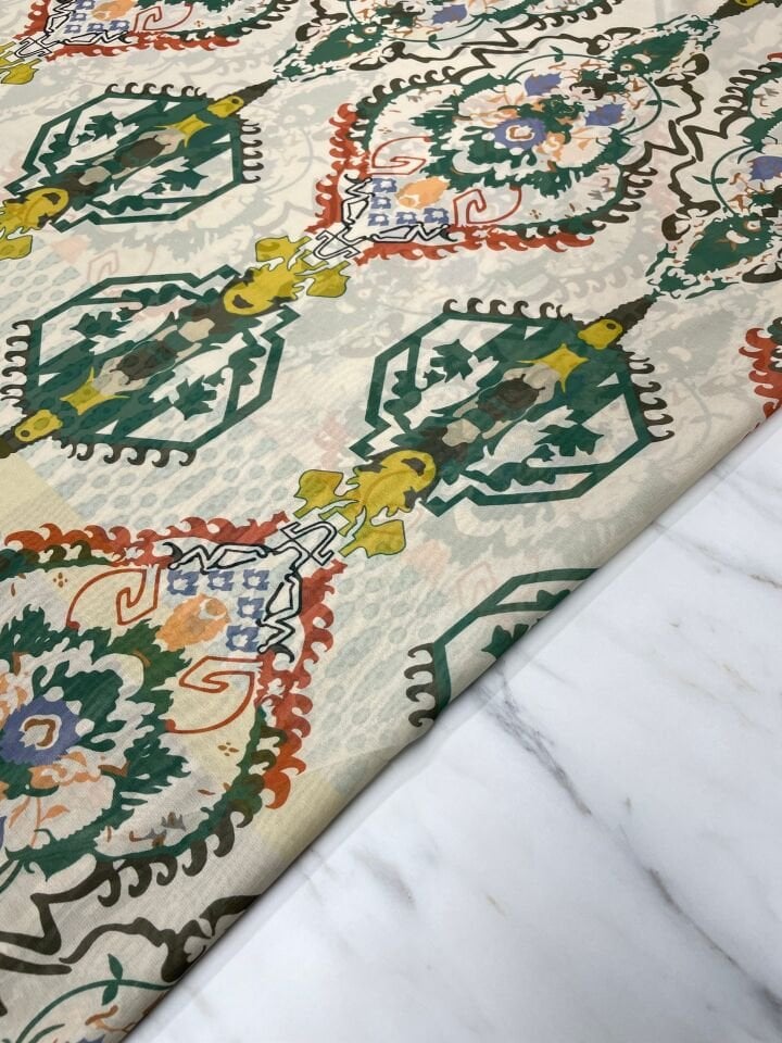 İkat Desen Elbiselik Şifon Kumaş
