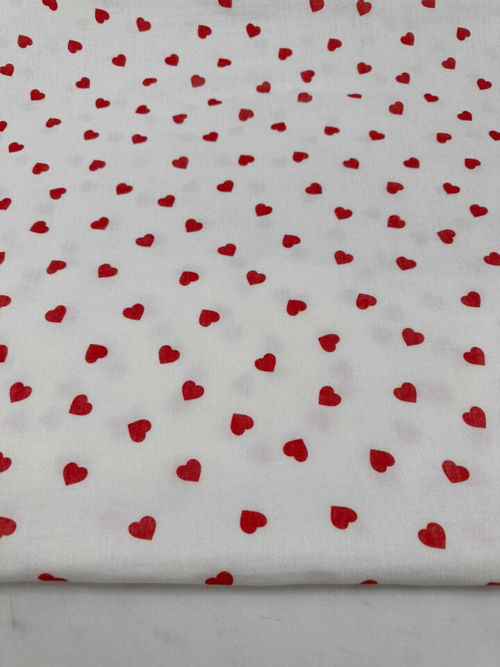 Kırmızı Kalp Desen Çift Katlı Muslim Kumaş