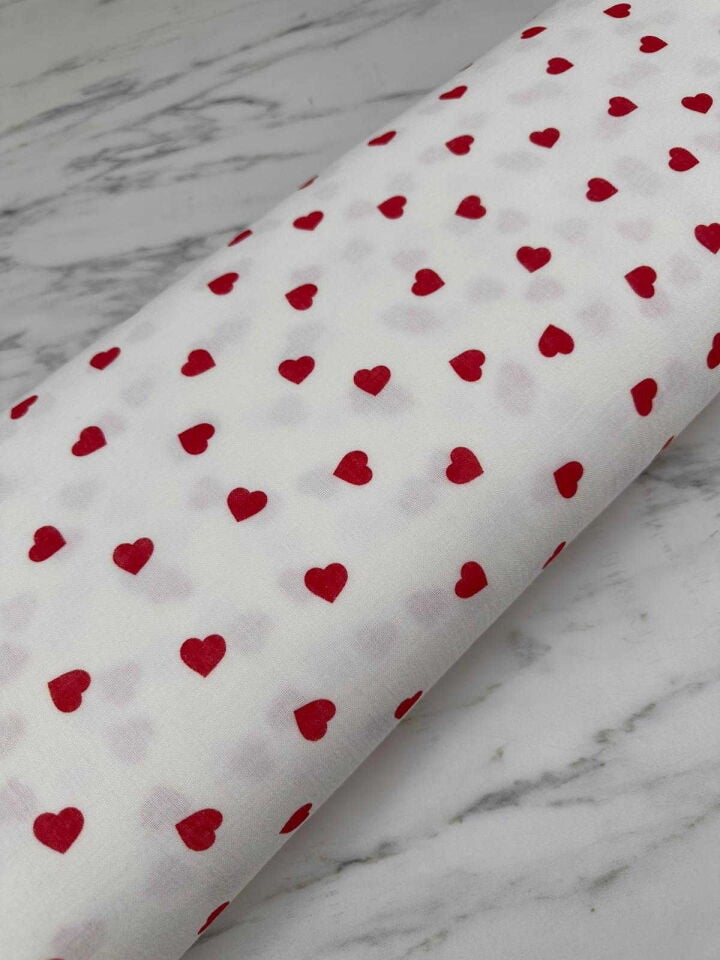 Kırmızı Kalp Desen Çift Katlı Muslim Kumaş