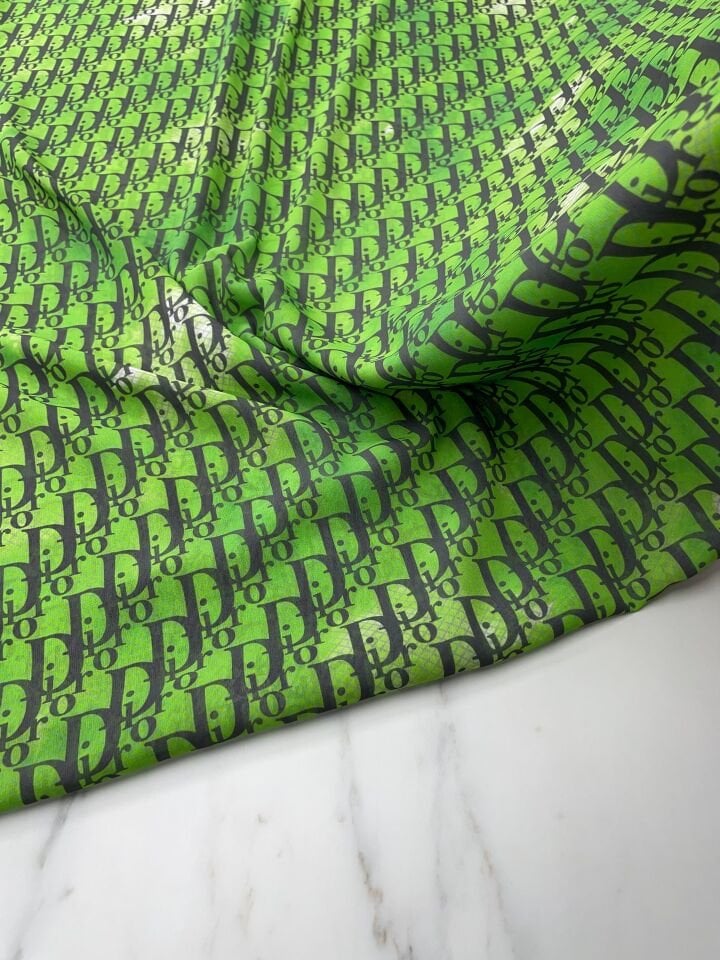 Yeşil Dr Desen Elbiselik Şifon Kumaş