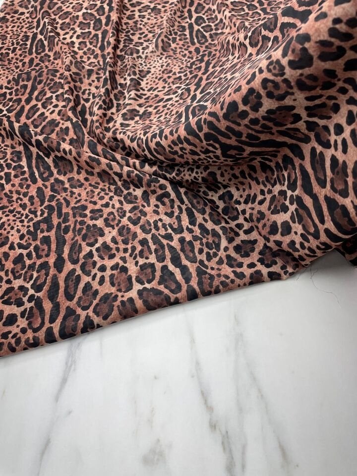 Leopar Desen Elbiselik Şifon Kumaş