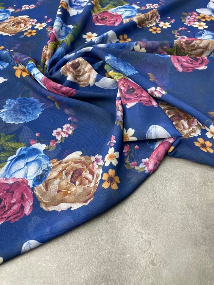 Mavi Çiçek Desen Elbiselik Şifon Kumaş