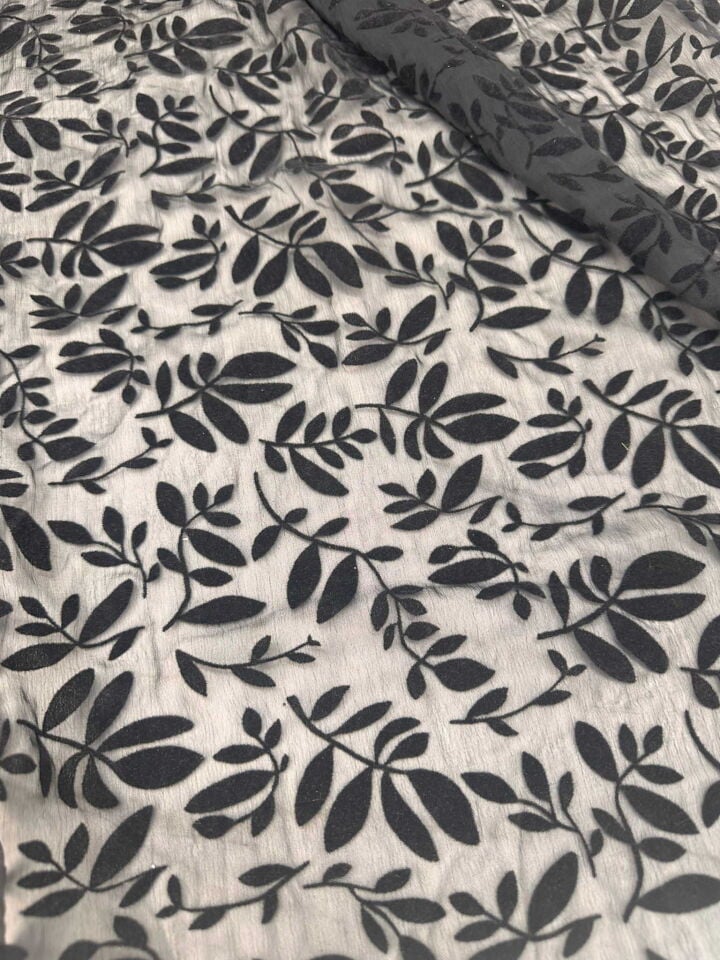 Çiçek Desen Fantazi Flok Kabartma Şifon