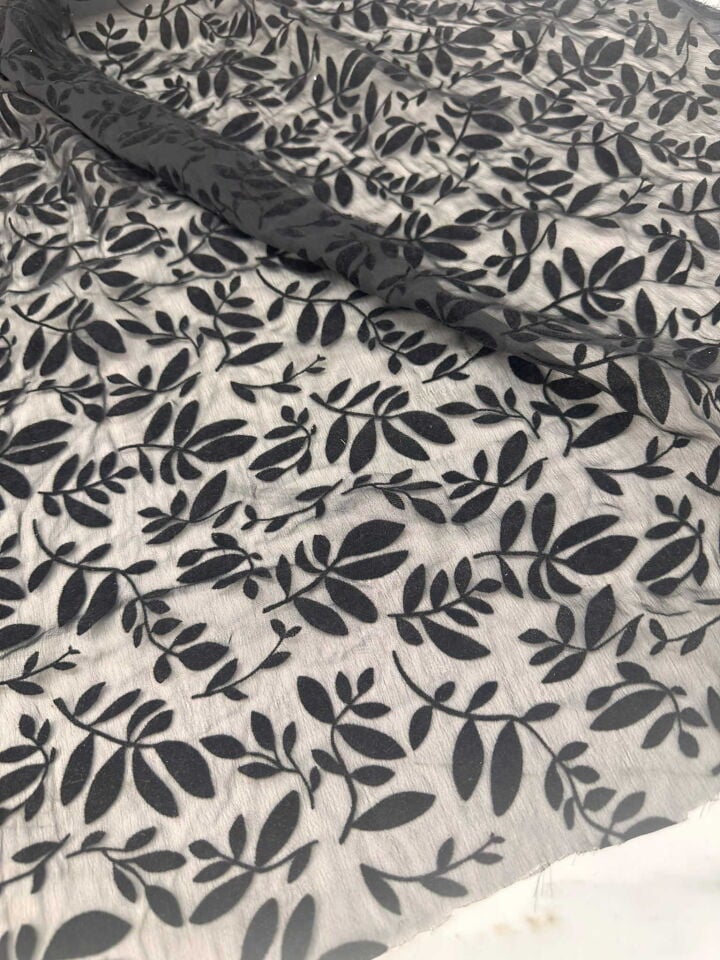 Çiçek Desen Fantazi Flok Kabartma Şifon