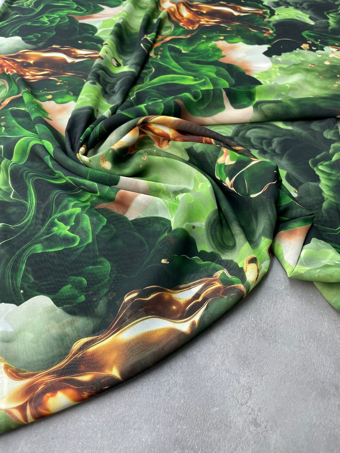 Yeşil Verona Desen Elbiselik Şifon Kumaş