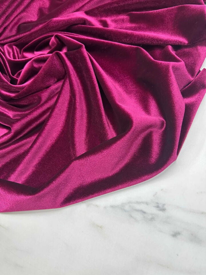 Bordo İpek Kadife