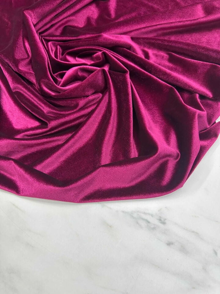 Bordo İpek Kadife