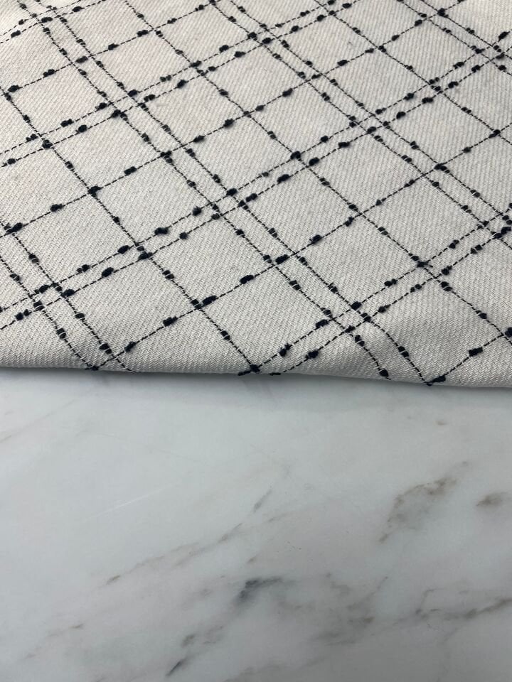 Beyaz Şanel Elbiselik Kumaş