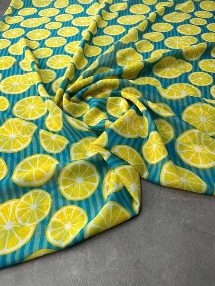 Limon Desen Elbiselik Şifon Kumaş