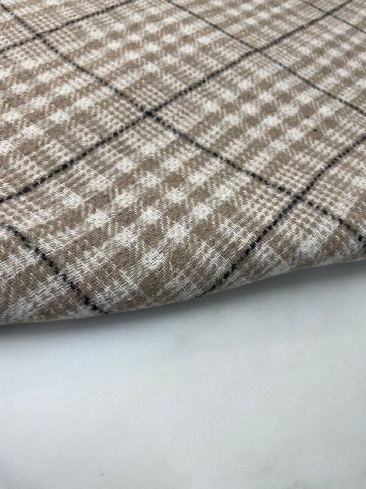 Bej Şanel Elbiselik Kumaş