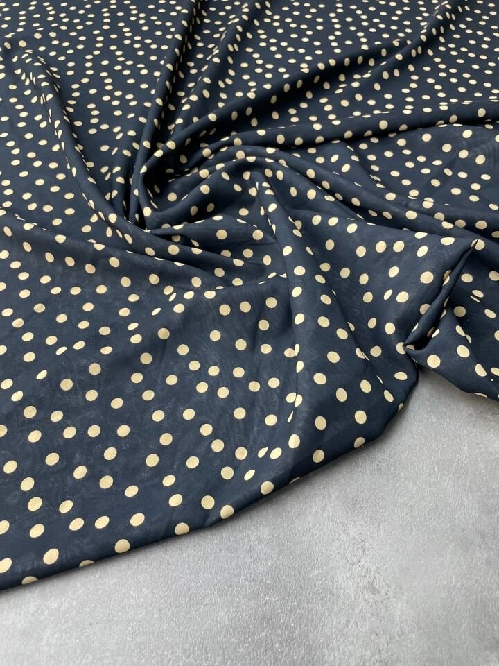 Siyah Puantiye Desen Elbiselik Şifon Kumaş