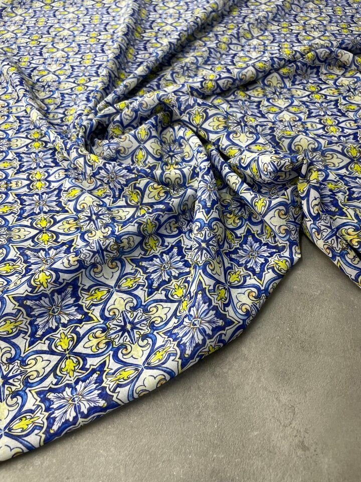 Nakış Desen Elbiselik Şifon Kumaş