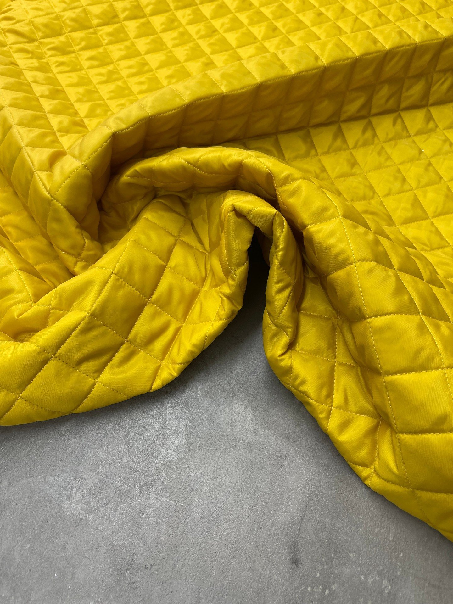 Sarı Çift Taraflı Montluk Yeleklik Kapıtone