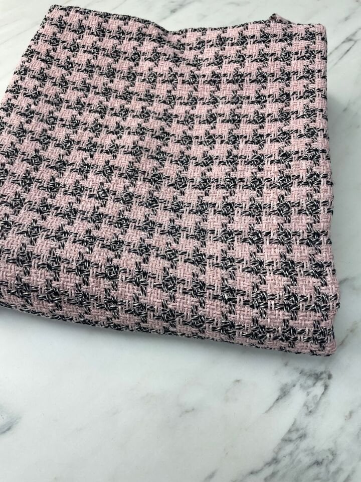 Pembe Şanel Elbiselik Kumaş