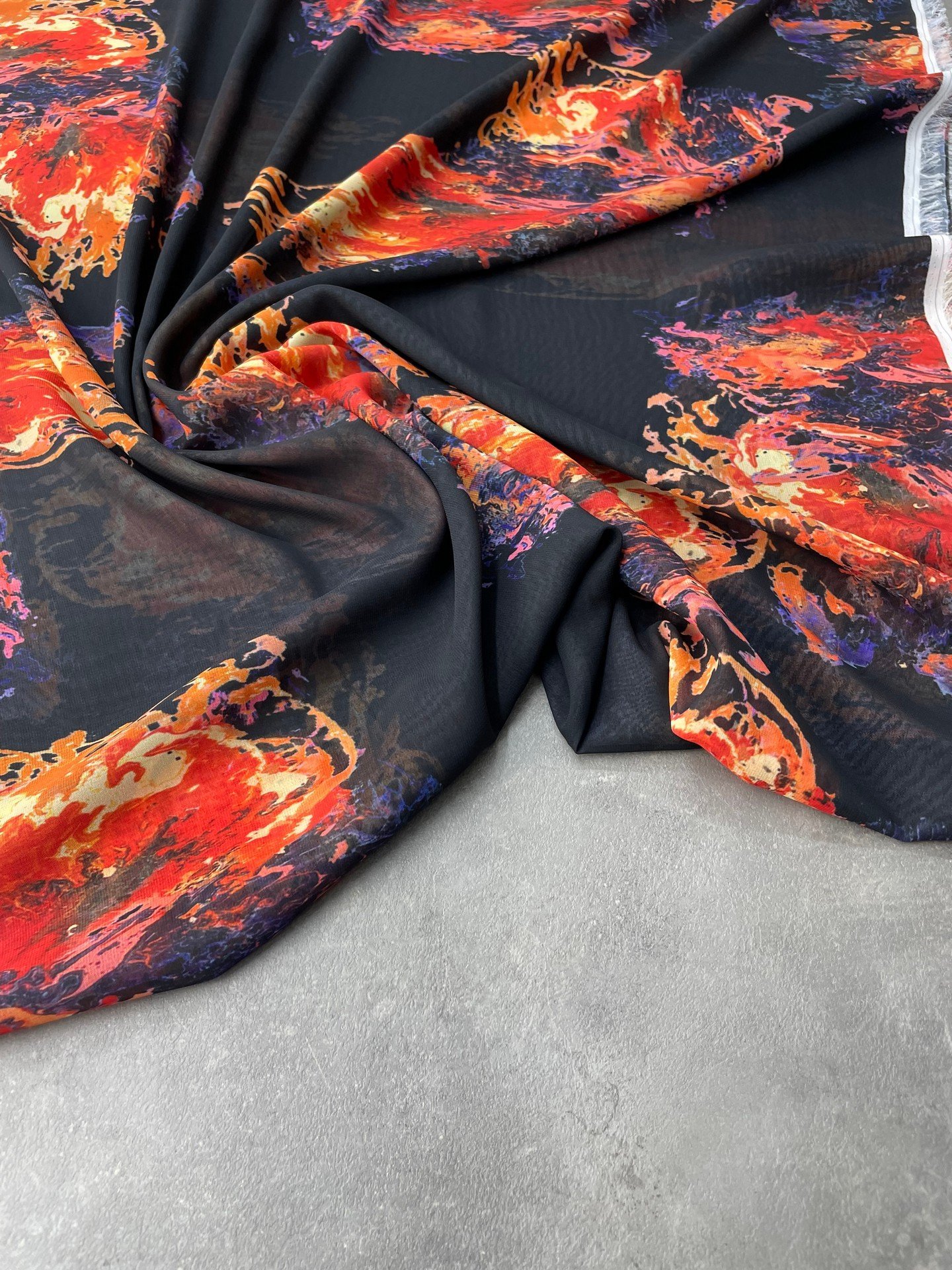 Turuncu Desen Elbiselik Şifon Kumaş