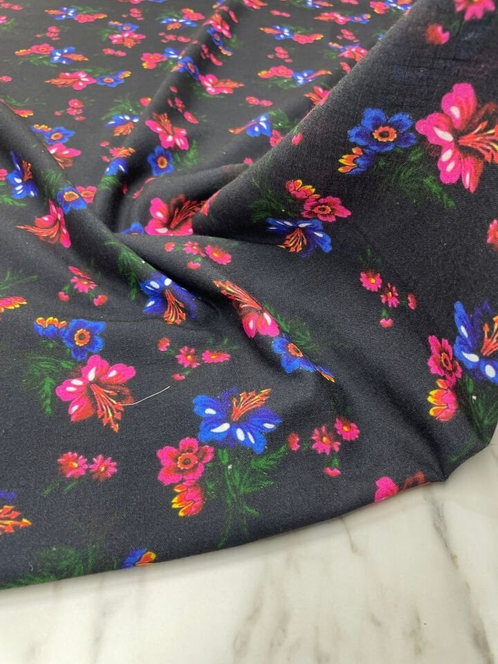 Türkmen Desen Elbiselik Keten Kumaş