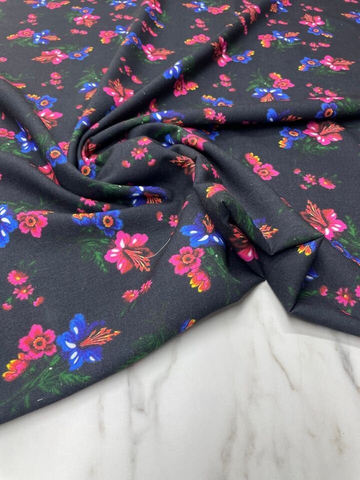 Türkmen Desen Elbiselik Keten Kumaş