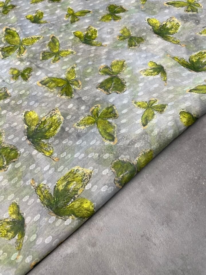 Yeşil Kelebek Desen Elbiselik Şifon Kumaş