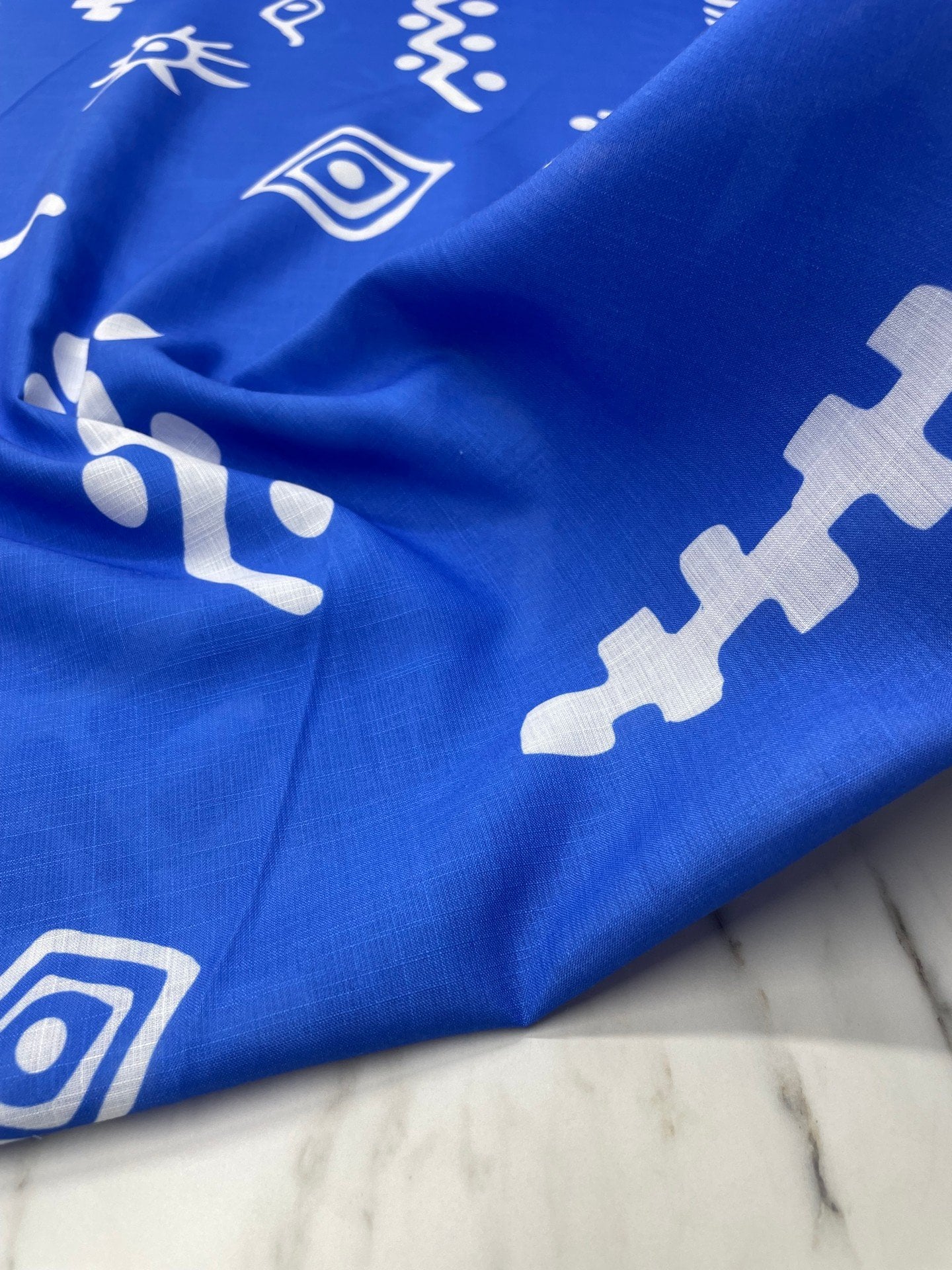 Mavi Özbek Desen Elbiselik Keten Kumaş