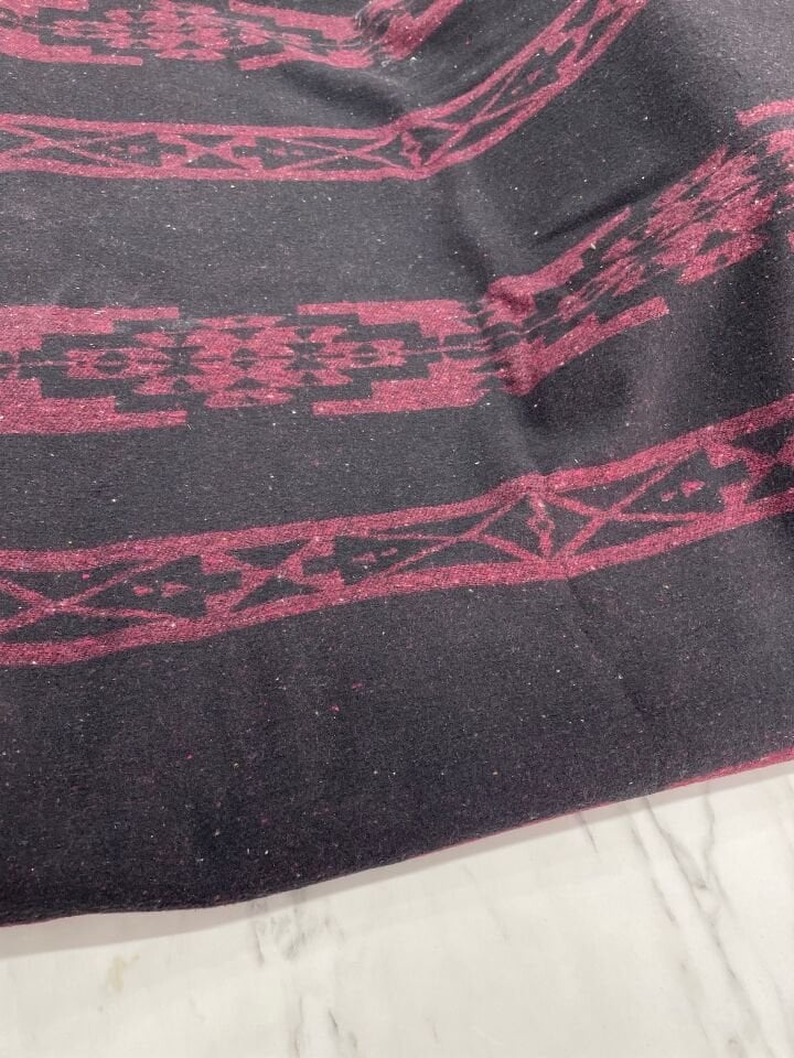Bordo Otantik Şanel Elbiselik Kumaş