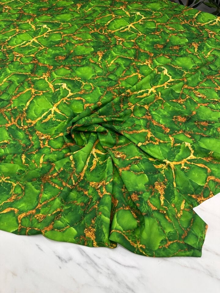Yeşil Mermer Desen Elbiselik Gömleklik Krep Kumaş