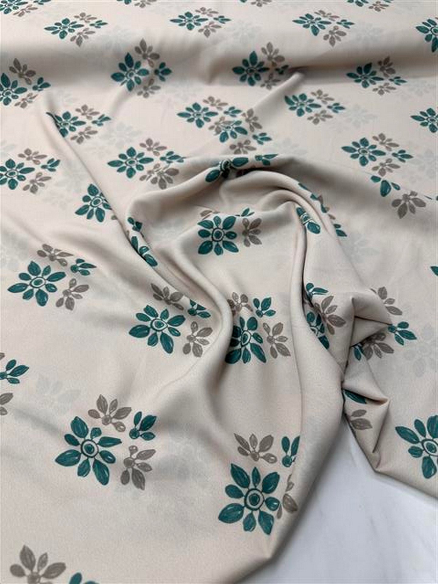 Neo Desen Elbiselik Gömleklik Krep Kumaş