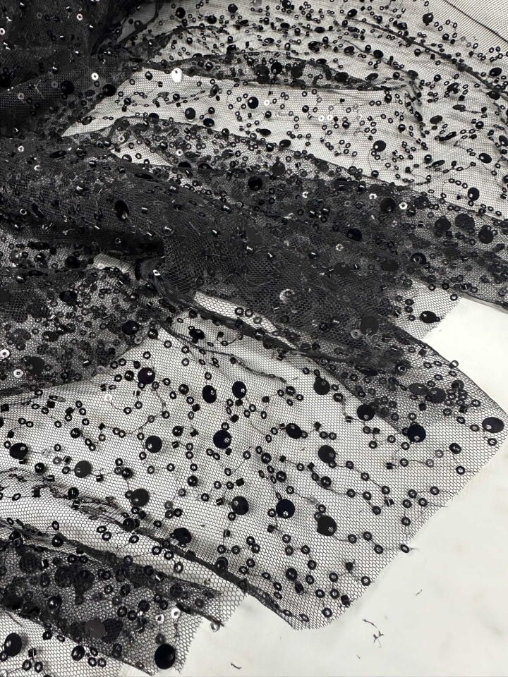 Fantazi Ürün Siyah Pul Boncuk İşlem Abiye Kumaş