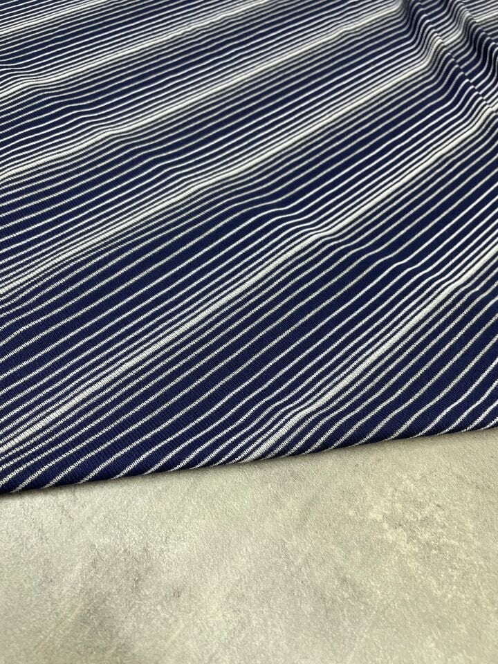 Mavi Yatay Çizgili Elbiselik Triko Kumaş