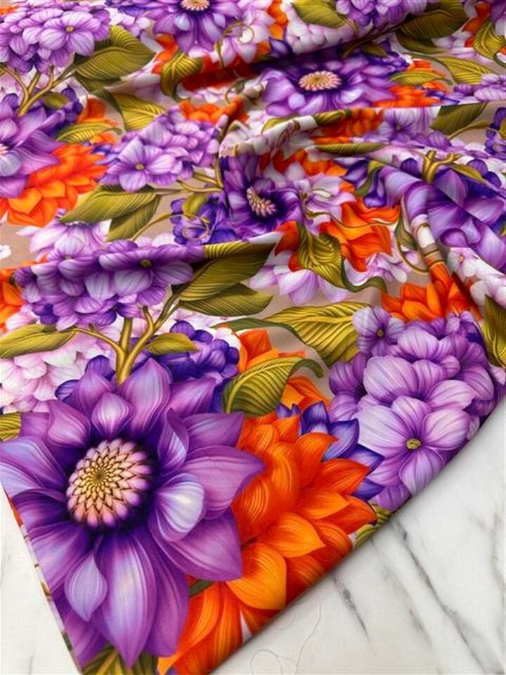 Mor Çiçek Desen Elbiselik Gömleklik Krep Kumaş