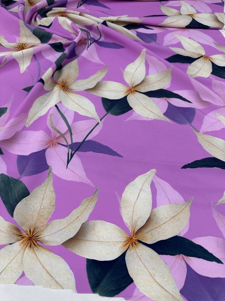 Pembe Lilyum Desen Elbiselik Gömleklik Krep Kumaş