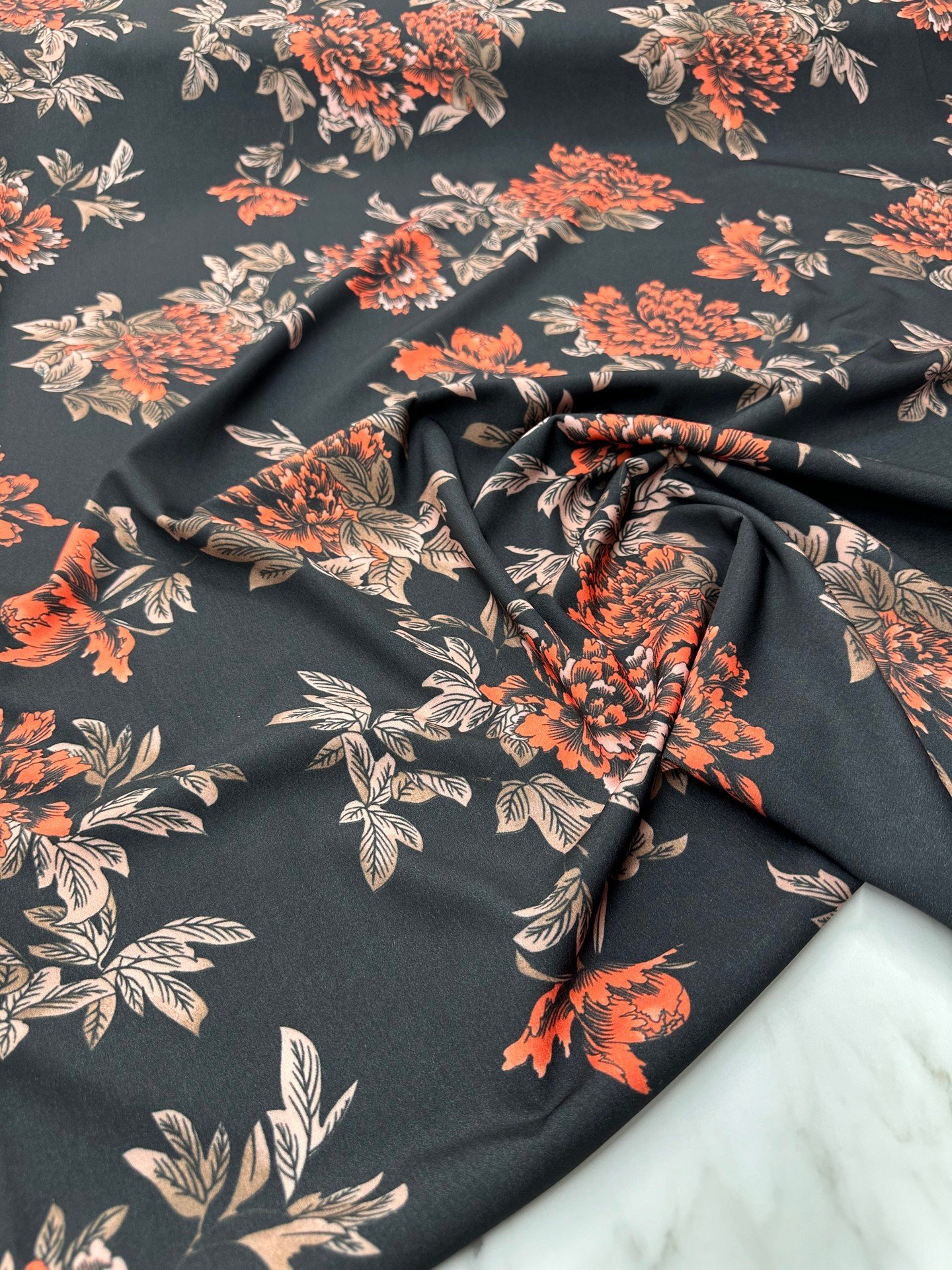 Çiçek Desen Elbiselik Gömleklik Krep Kumaş