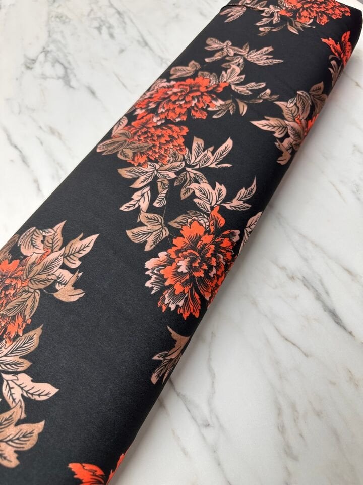 Çiçek Desen Elbiselik Gömleklik Krep Kumaş