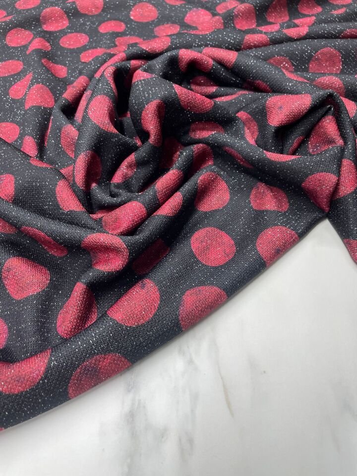 Kırmızı Yuvarlaklı Elbiselik Triko Kumaş