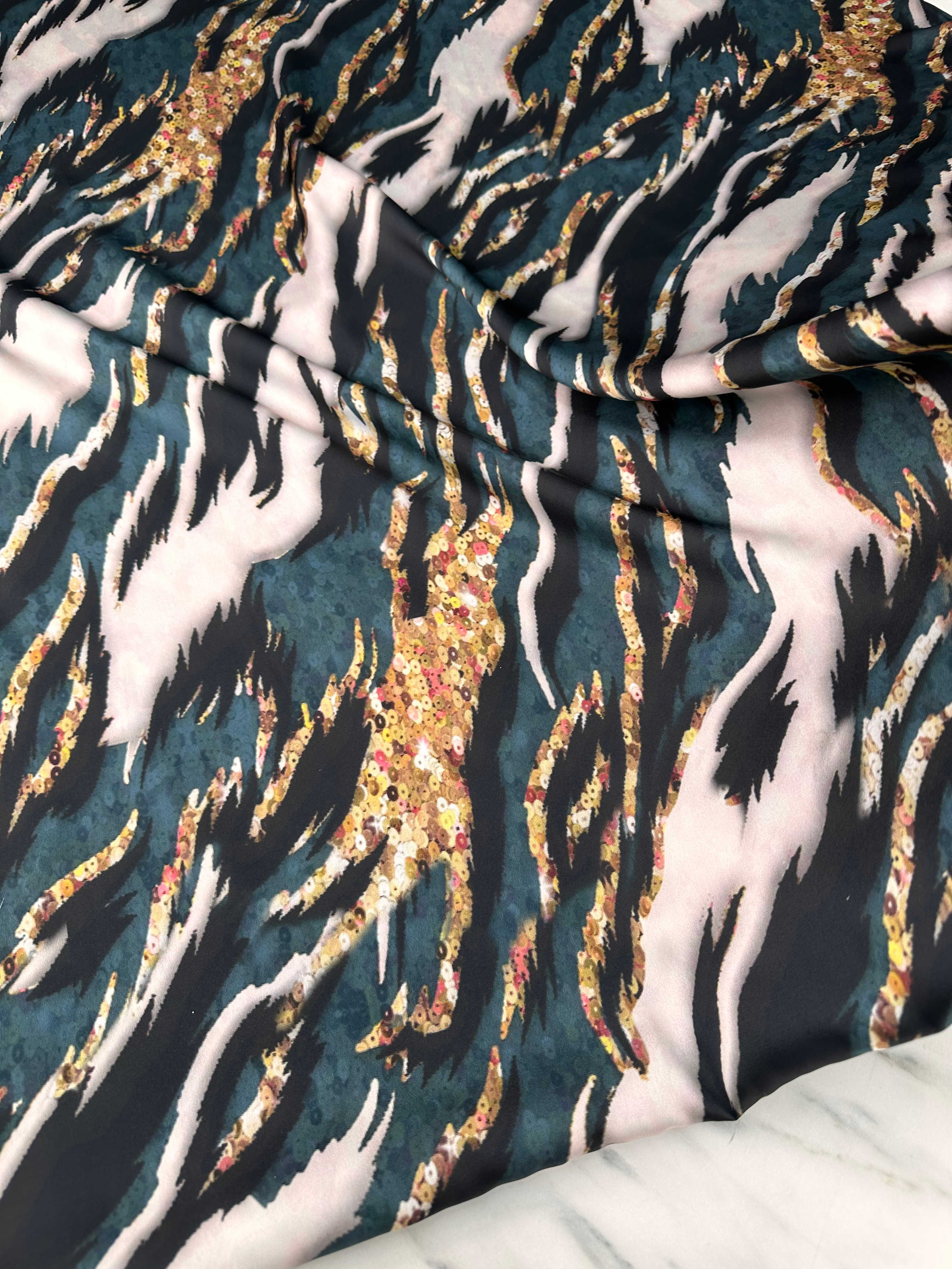 Desenli İpek Saten Elbise Etek Gömlek Şalvar