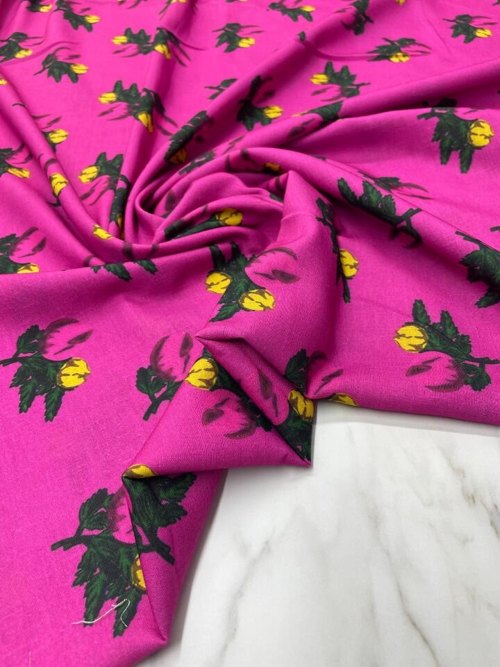 Pıtırcık Çiçek Desen Elbiselik Pantolonluk Kumaş