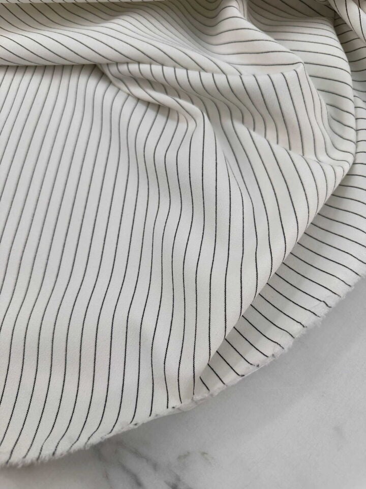 İndirimli İnce Cizgi Dabıl Krep Kumaş Likralı Yumuşak