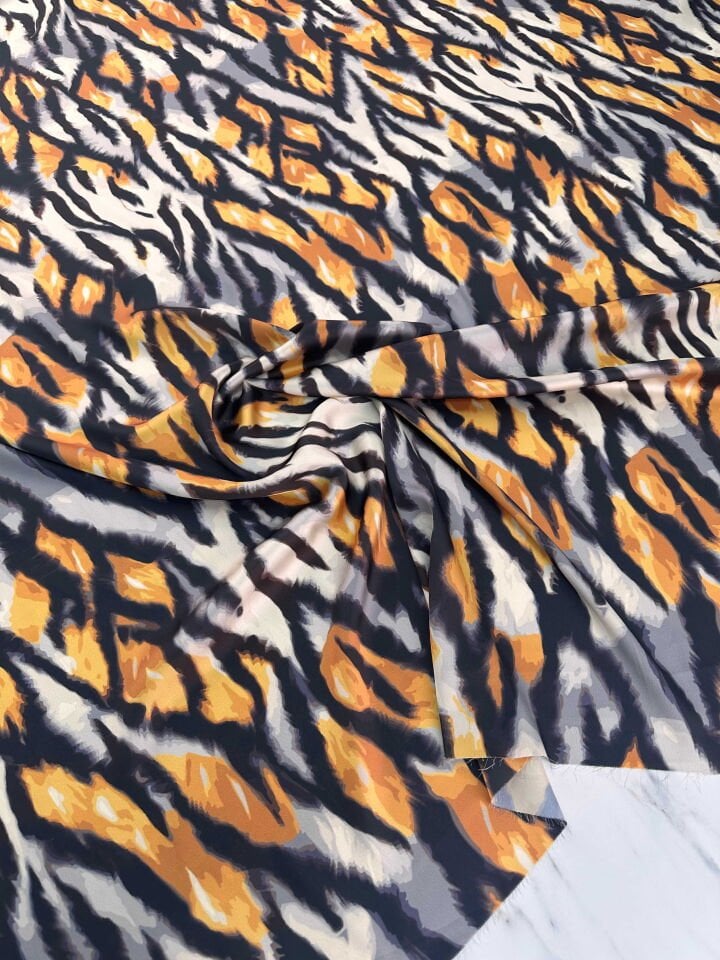 Leopar Desen İpek Saten Elbise Etek Şalvar