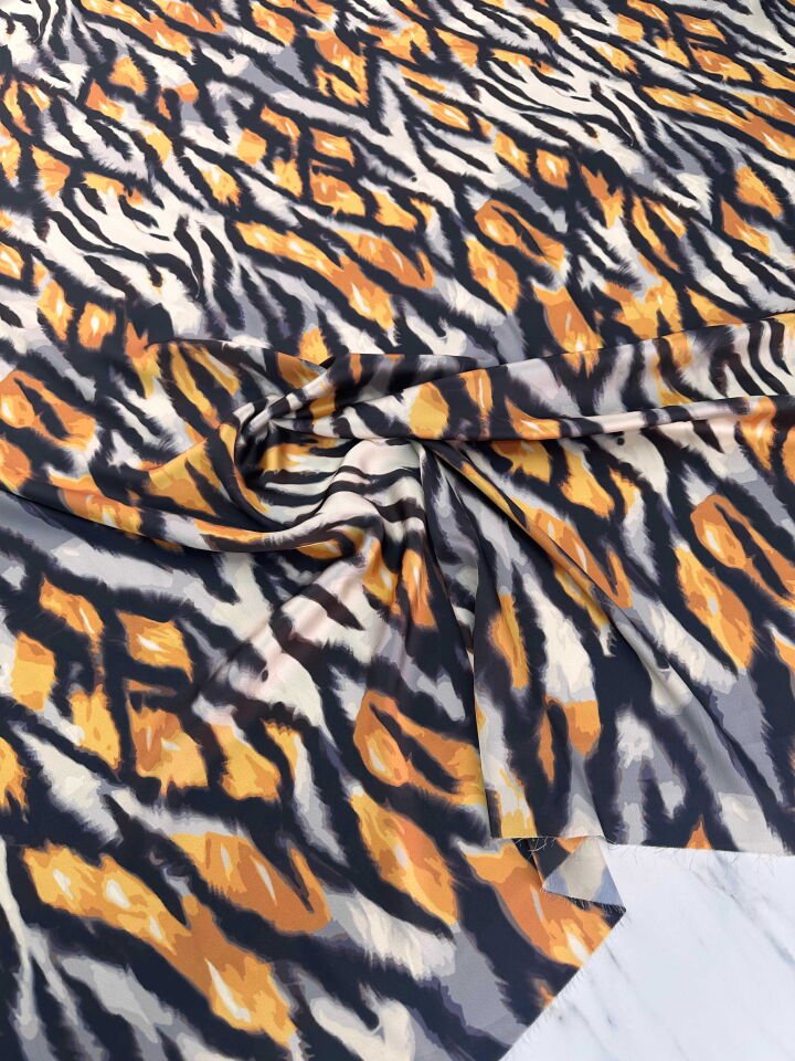 Leopar Desen İpek Saten Elbise Etek Şalvar