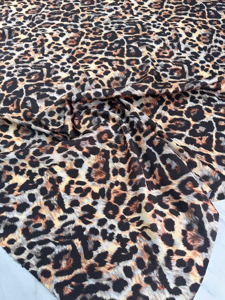 Leopar Desen İpek Saten Elbise Etek Gömlek Şalvar