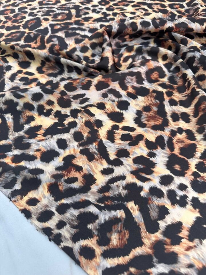 Leopar Desen İpek Saten Elbise Etek Gömlek Şalvar