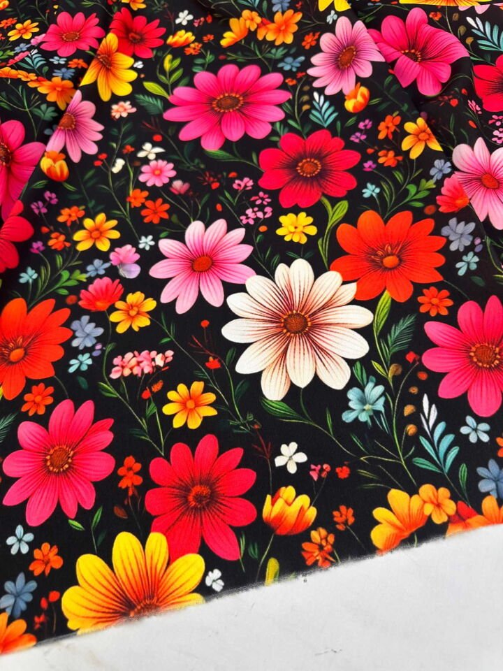 Efeler Çiçegi Dijital Baskı krep Kumaş Yumuşak Dökümlü