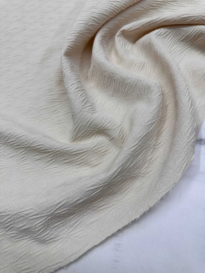 Fantazi Likralı Kabartam Dokuma Yumuşak Kumaş