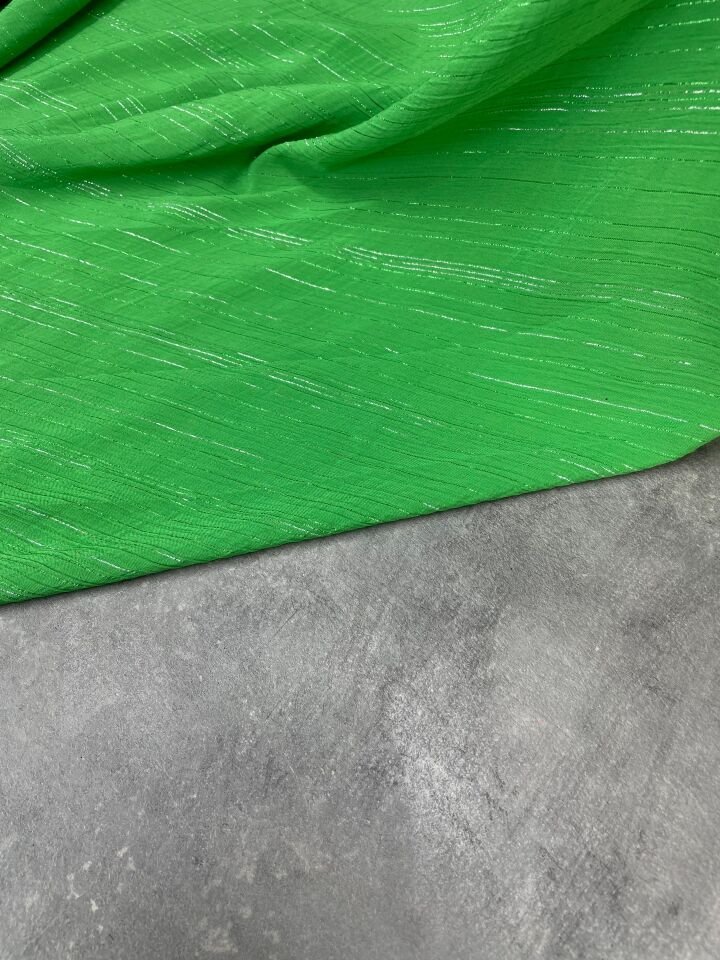 Yeşil Düz Simli Elbiselik Şifon Kumaş