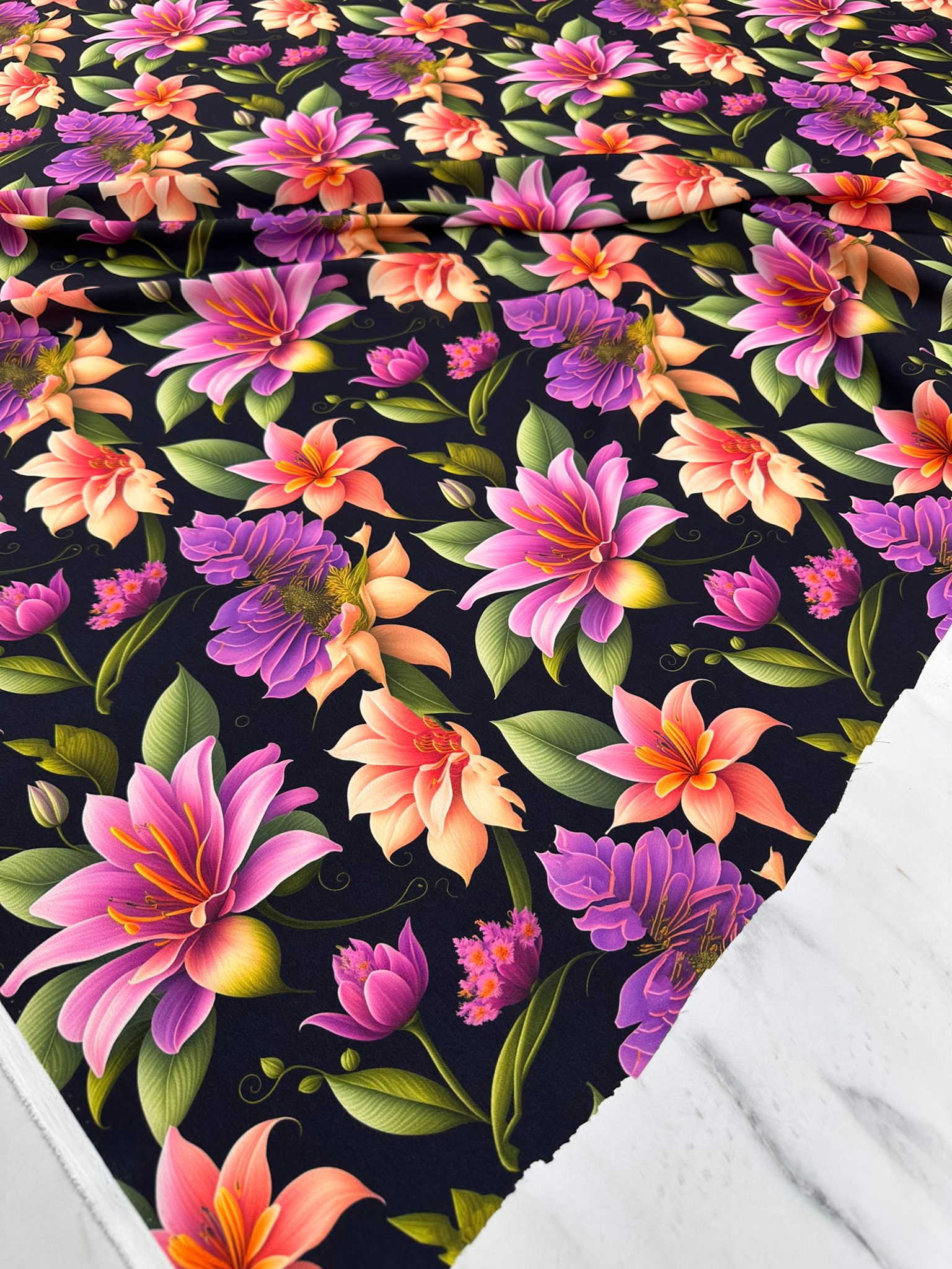 Fantazi Dijital Baskı Krep Kumaş Yumuşak Dökümlü Kırışmaz