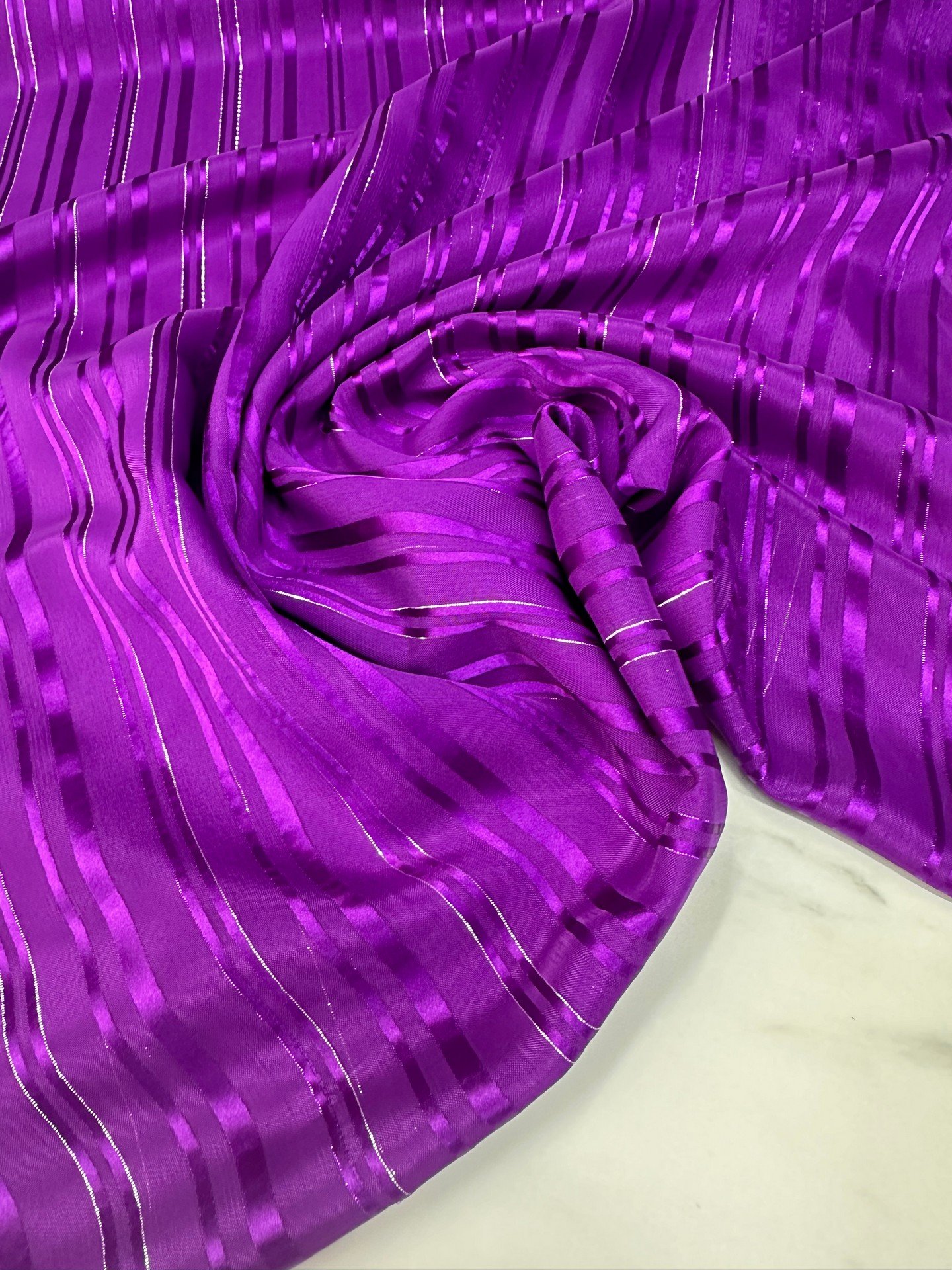 Mor Düz Simli Elbiselik Şifon Kumaş